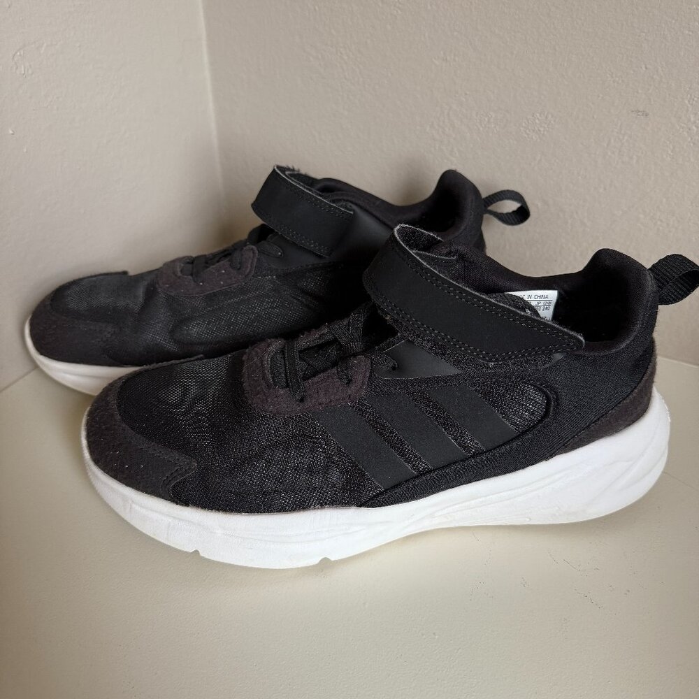 Adidas sneakers, men's size 6.5